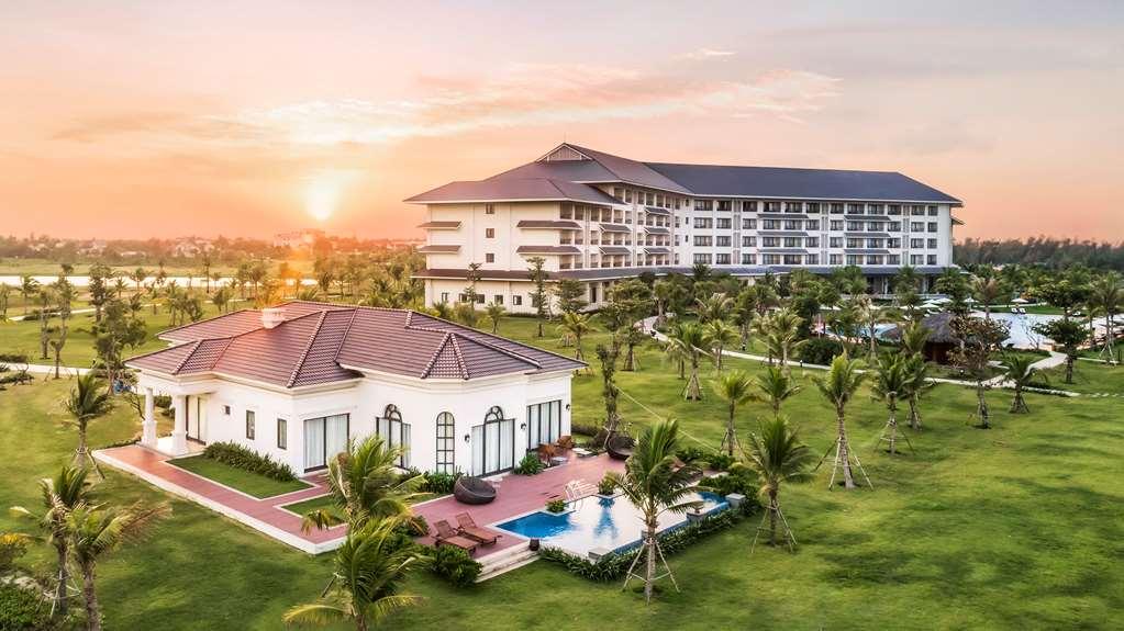 Melia Vinpearl Cua Hoi Beach Resort Cua Lo Exterior photo